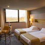 Hotel Domaine Du Gouverneur, Hotel, Restaurant & Golf Monthieux