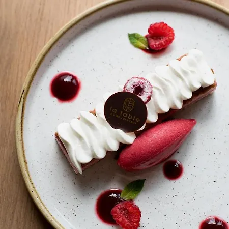 Domaine Du Gouverneur, Hotel, Restaurant & Golf Hotel Monthieux