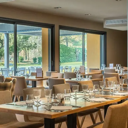 Domaine Du Gouverneur, Hotel, Restaurant & Golf 4* Monthieux