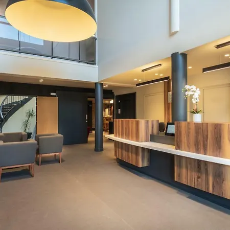 Domaine Du Gouverneur, Hotel, Restaurant & Golf Hotel Monthieux