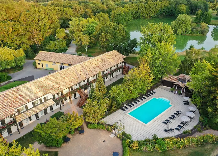 Domaine Du Gouverneur, Hotel, Restaurant & Golf Hotel Monthieux