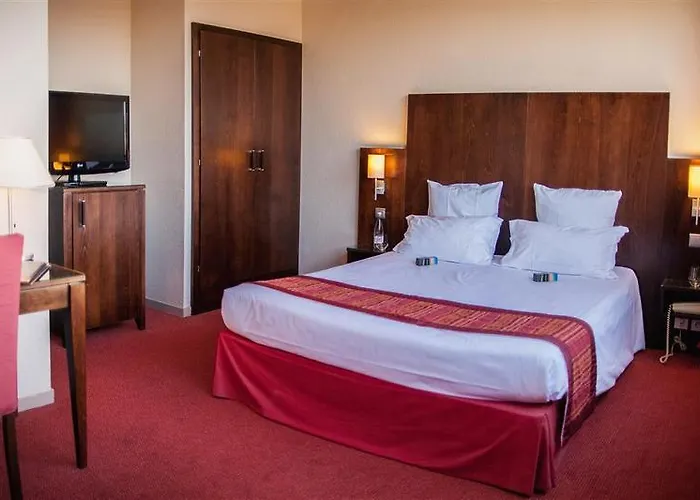 Domaine Du Gouverneur, Hotel, Restaurant & Golf Hotel Monthieux