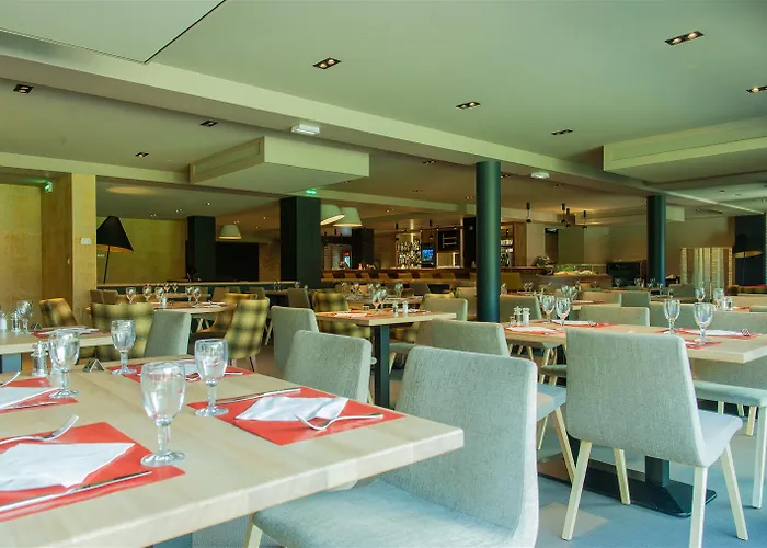 Domaine Du Gouverneur, Hotel, Restaurant & Golf Hotel Monthieux